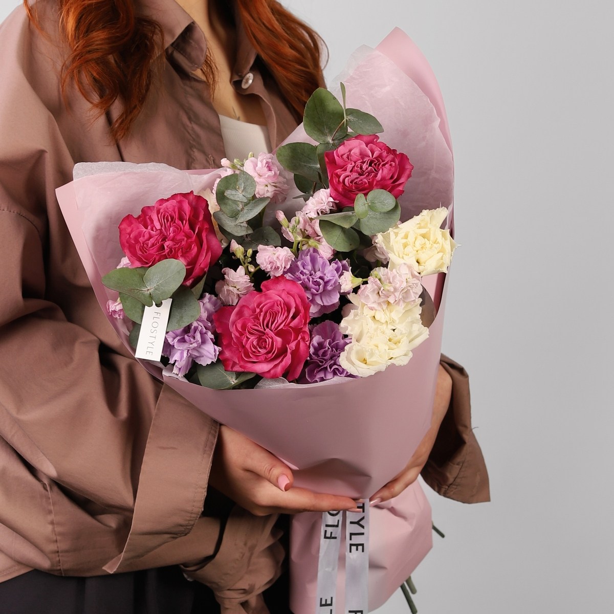 buket v sirenevyh tonah 4